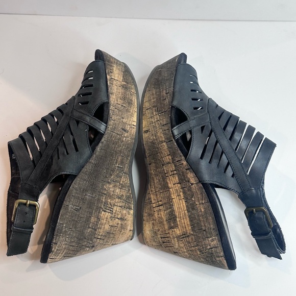 Nine West Black Ebah Gladiator Cork Wedge - Picture 7 of 9
